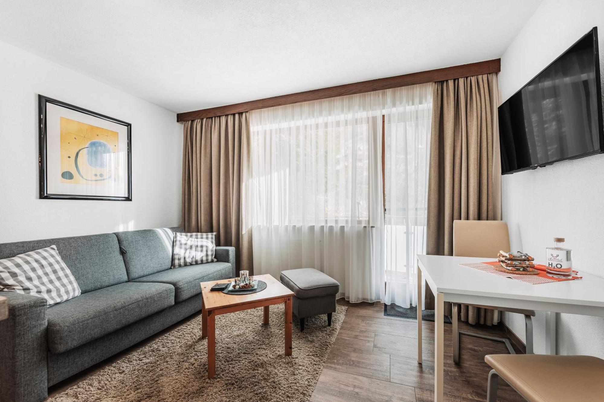Herzblut Wohlfuehl Appartements Oetz Dış mekan fotoğraf